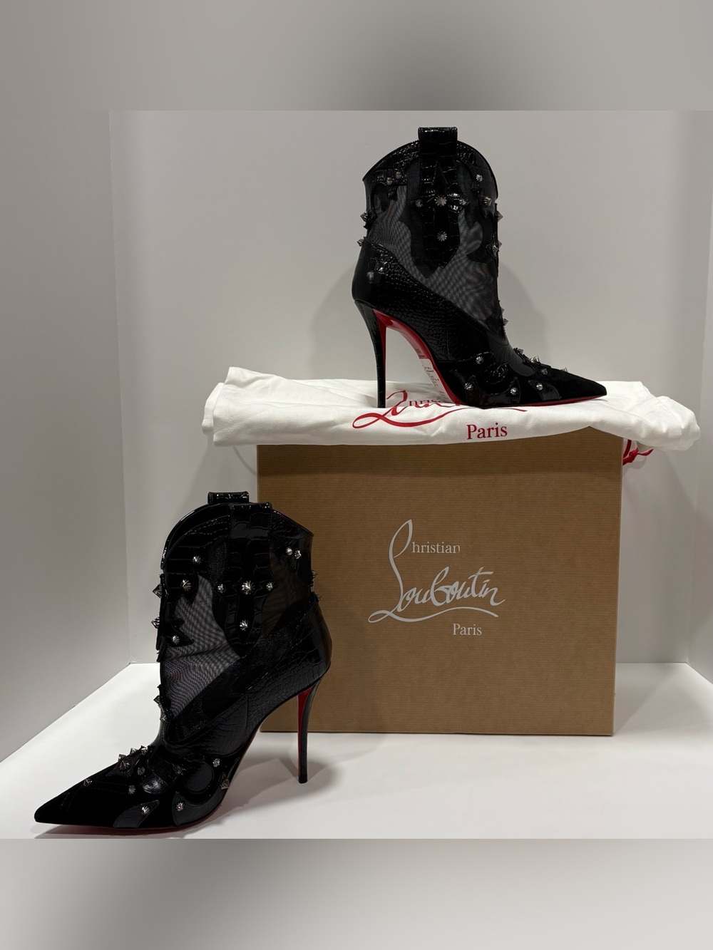 Christian Louboutin Bootytiag Western Booties Crocodile 100mm Black Sz 36.5 NWT